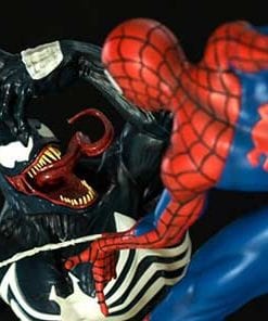 Spider-Man Vs Venom Diorama Marvel Comics Iron Studios