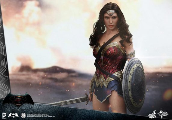 Mulher Maravilha - Wonder Woman Dawn of Justice Hot Toys