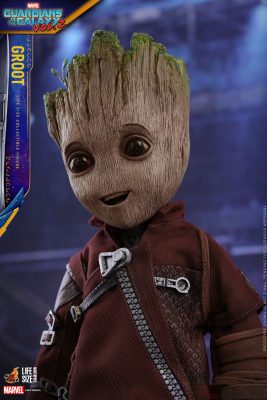 Baby Groot Life-Size Hot Toys
