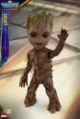 Baby Groot Life-Size Hot Toys