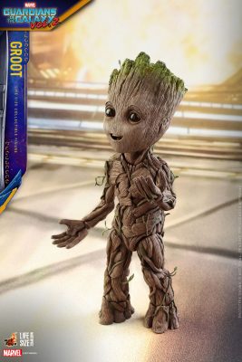 Baby Groot Life-Size Hot Toys