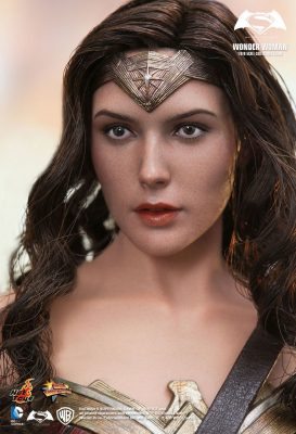 Mulher Maravilha - Wonder Woman Dawn of Justice Hot Toys