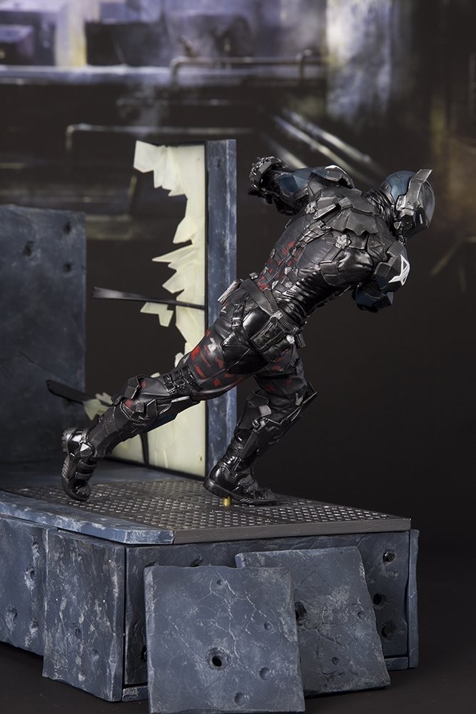 Arkham Knight Artfx+ Statue Kotobukiya