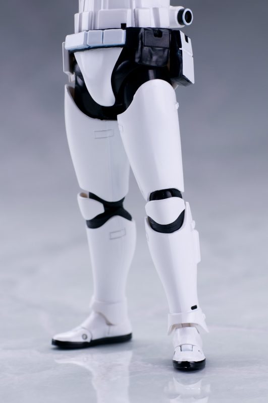 First Order Stormtrooper Shield and Baton Set S.H.Figuarts Bandai