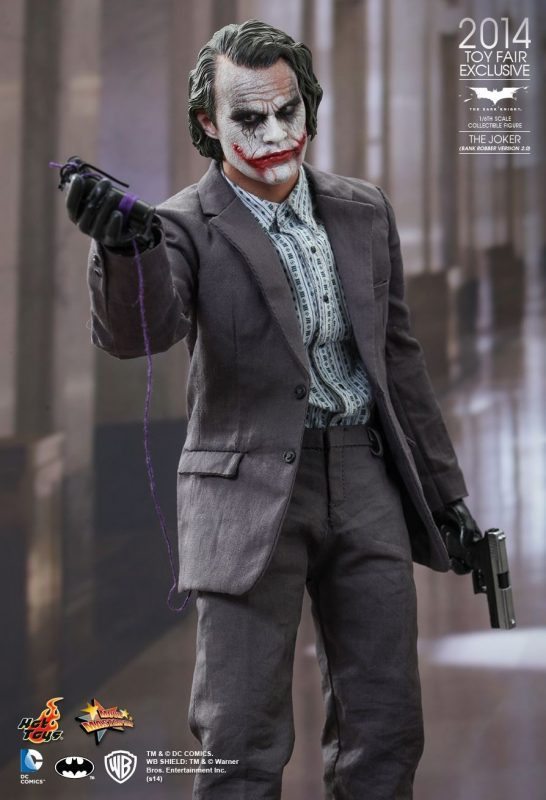 The Joker Bank Robber Version 2.0 Hot Toys CCXP